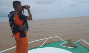 pencarian korban kapal km sumber daya