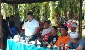 muzakir buka kejuaraan open grasstrack