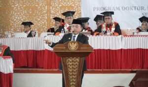 al haris hadiri wisuda unja