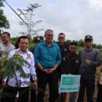 al haris penanaman pohon serentak