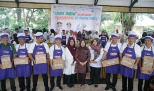 hesti haris buka lomba masak pindang ikan patin hut ke 67 jambi