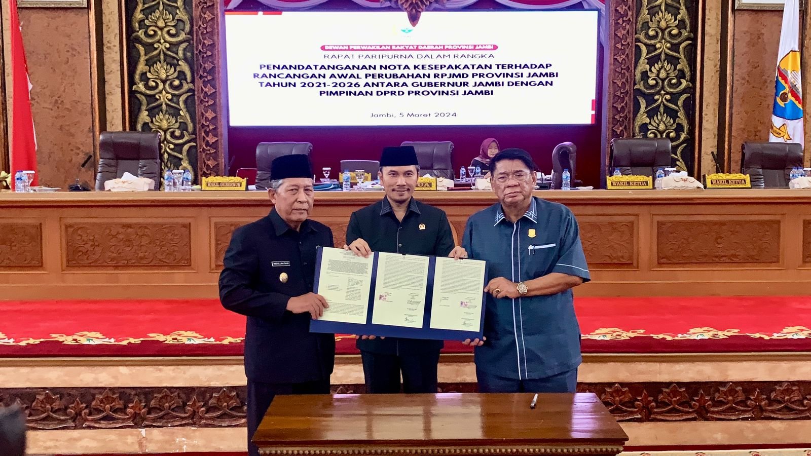 paripurna dprd jambi