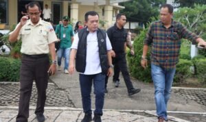 syamsrizal sidak sma titian teras