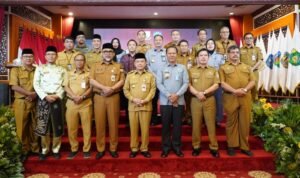 al haris kukuhkan gugus tugas bisnis dan ham jambi