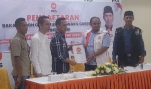 fikri direktur muda haris sani