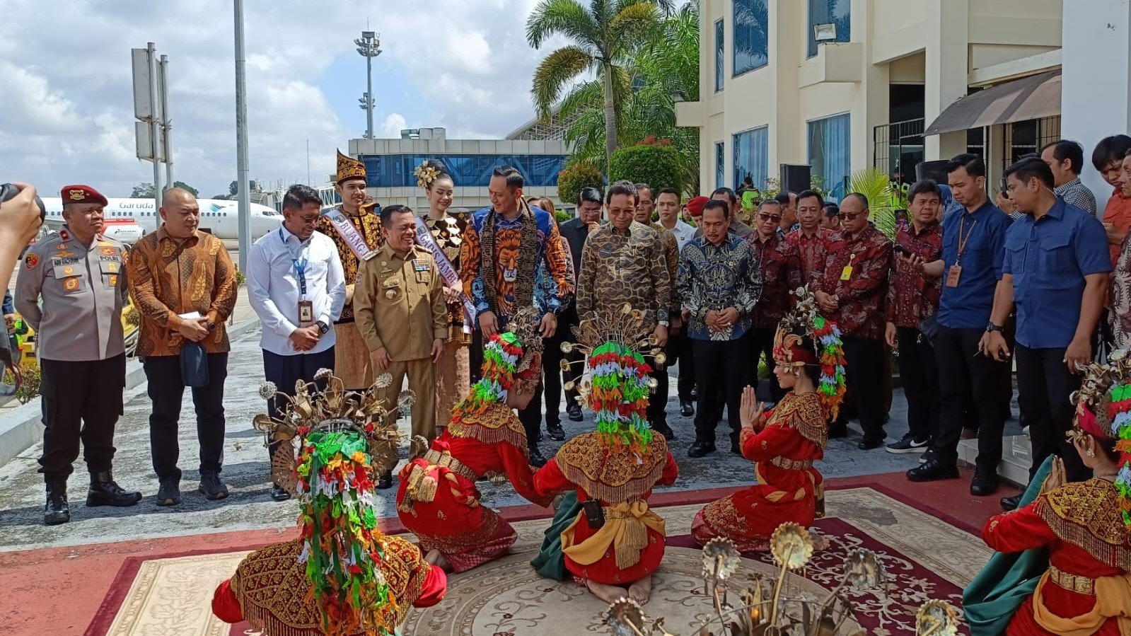 ahy kunjungan kerja di jambi