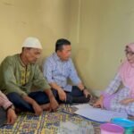 al haris saat kunjungi kediaman asniati pensiun guru tk