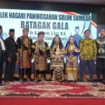 al haris dan hesnidar haris dianugerahi Gelar adat nagari paninggahan solok