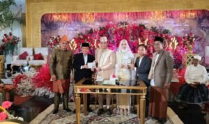 pernikahan faizal riza