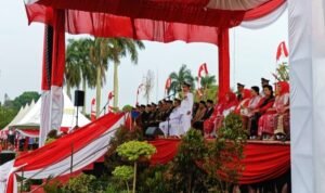 al haris upacara hut ri