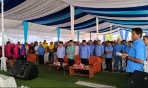 Al Haris dan Abdullah Sani saat melantik tim pemenangan Tanjab Barat