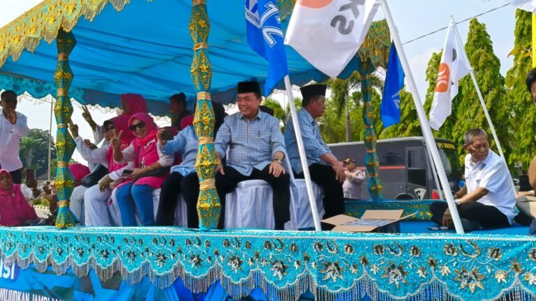 Calon Gubernur dan Wakil Gubernur Jambi nomor urut 2 Al Haris dan Abdullah Sani