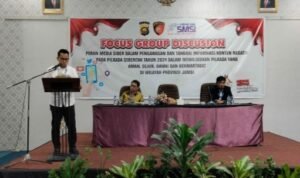 Kompol Agus Pratama saat membuka FGD bersama SMSI Provinsi Jambi