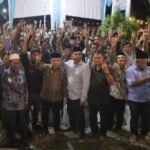 Foto bersama Al Haris saat silaturahmi bersama warga Singkut