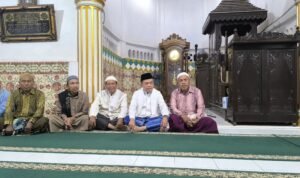 Solat subuh berjamaah Al Haris dengan warga Pasar Muara Bungo