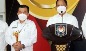 Gubernur Jambi Al Haris, usai menerima Penghargaan IGA 2021 dari Mendagri Tito Karnavian kategori Provinsi Sangat Inovatif