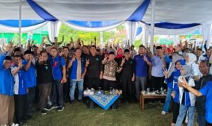Calon Gubernur Jambi nomor urut 2 Al Haris bersilaturahmi bersama tokoh masyarakat Muara Bulian dan Kader PAN Batanghari