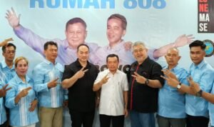 Penyerahan dukungan Pilgub Jambi dari Sekber 808 kepada Cagub nomor 2 Al Haris