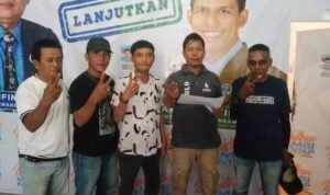 Tim Pejuang RH di Bungo saat menyatakan sikap mendukung Haris-Sani