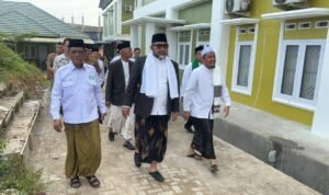 Pjs Gubernur Sudirman menghadiri Peringatan Hari Santri Nasional Provinsi Jambi di Ponpes Darul Arifin Jaluko