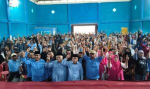 Rapat konsolidasi calon Gubernur Jambi nomor urut 2, Al Haris bersam tim pemenangan Kayu Aro