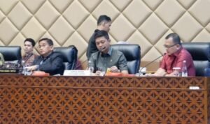 Suasana RDPU Komisi III DPRD Provinsi Jambi dengan Komisi V DPR RI