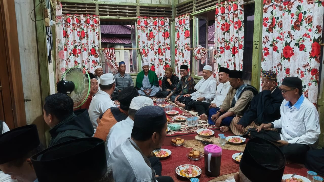 Silaturahmi calon Gubernur Jambi nomor 2 Al Haris bersama warga Lubuk Landai, Bungo