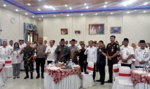 Pjs Gubernur Jambi Sudirman menghadiri rapat pemantauan persiapan Pilkada Serentak tahun 2024 di Tanjung Jabung Barat