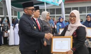 Pjs Gubernur Jambi, Sudirman saat peringatan Hari Kesehatan Nasional Pjs Gubernur Jambi, Sudirman saat peringatan Hari Kesehatan Nasional