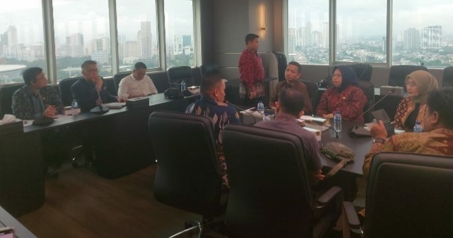 Suasana pertemuan pimpinan dan Komisi IV DPRD Provinsi Jambi bersama Komisi II DPR RI