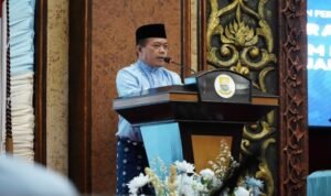 Gubernur Jambi Al Haris