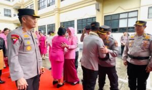Pelepasan Irjen Pol Rusdi Hartono di Mapolda Jambi