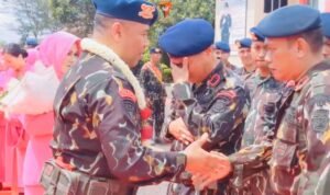 Pelepasan Kombes Pol Nadi Chaidir dari Mako Brimob Polda Jambi diwarnai suasana haru