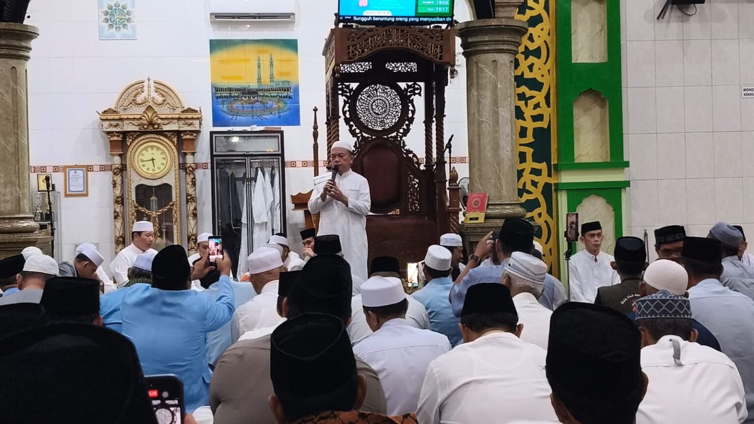 al haris safari subuh di masjid baitul mukmin