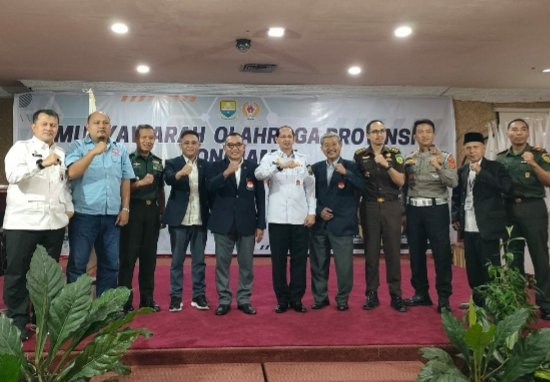 Foto bersama usai pembukaan Musorprov KONI Provinsi Jambi