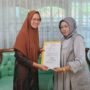 Ketua Himpunan Wanita Karya (HWK) Hj Zuhdiah Mahmud siap memberikan dukungan kepada Agus Rubiyanto dalam Musda Partai Golkar 2025