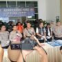 Kapolda Jambi Irjen Pol Krisno H Siregar saat memberikan keterangan pengungkapan kasus pembunuhan anggota Polres Muarojambi