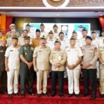 Gubernur Al Haris foto bersama usai pengukuhan dan pelantikan Ketua DPD PPAD Provinsi Jambi