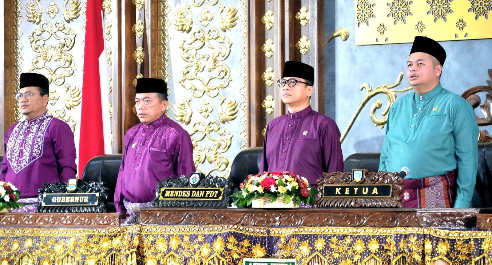 Ketua DPRD Kota Jambi Kemas Faried Alfarelly (paling kanan) saat perayaan HUT ke-79 Pemerintah Kota Jambi dan Hari Jadi ke-624 Tanah Pilih Pusako Batuah