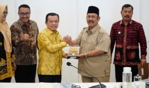 Gubernur Jambi, Al Haris usai audiensi dengan Menteri PPN/Kepala Bappenas Rachmad Pambudy dan Wakil Menteri Febrian Alphyanto Ruddyard