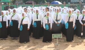 Mahasiswa baru Poltekkes Kemenkes Jambi saat mengikuti kegiatan pengenalan kehidupan kampus