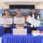 Barang bukti uang yang berhasil disita pihak Polres Tebo dalam kasus penyaluran KUR fiktif kepada 26 nasabah BSI Rimbo Bujang