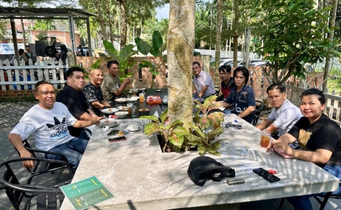 Pertemuan rutin SMSI Jambi membahas rencana verifikasi ulang keanggotaan menggunakan teknologi terkini