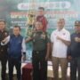 Gubernur Jambi, Al Haris bersama Danrem 042/Gapu, Brigjen TNI Heri Purwanto saat penutupan Open Tournament Danrem Cup 2025