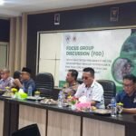 FGD yang digelar FKPS-SAD dengan tema Upaya dan Strategi Penegakan Stabilitas dan Penertiban terhadap Potensi Konflik SAD, Masyarakat Desa, dan Dunia Usaha Sektor Perkebunan