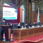 Gubernur Jambi Al Haris saat rapat paripurna di gedung DPRD Provinsi Jambi