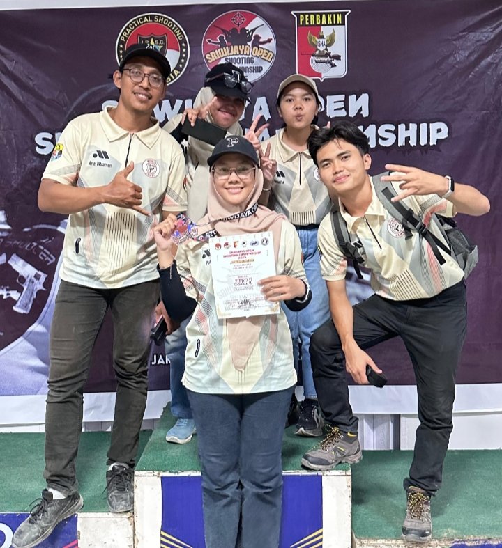 Atlet menembak binaan Perbakin Jambi berhasil meraih prestasi di ajang Sriwijaya Open Shooting Championsip