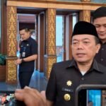 Gubernur Jambi Al Haris usai menghadiri paripurna DPRD Provinsi Jambi
