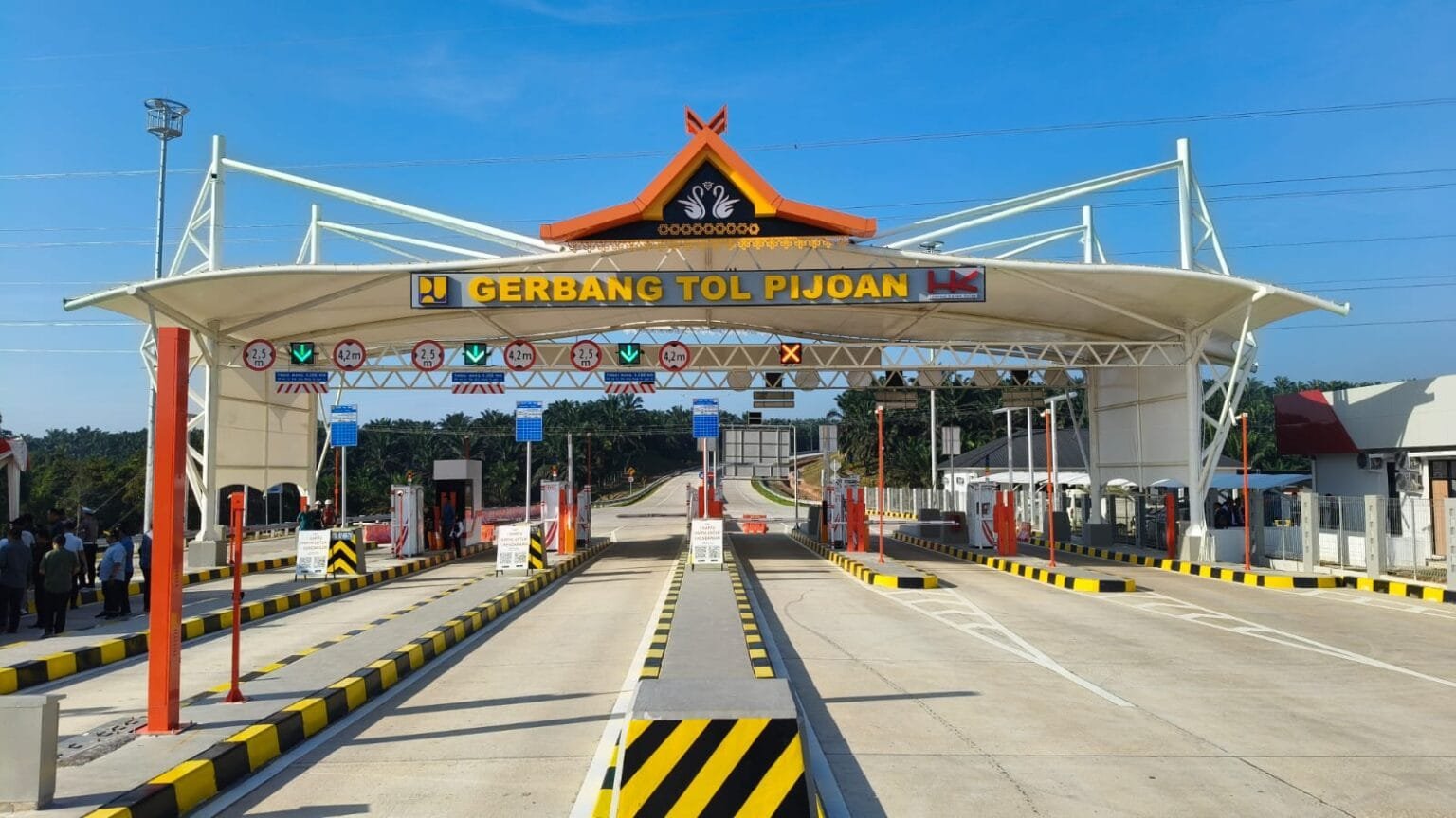 Jalan tol Seksi 3 Tempino – Simpang Ness sepanjang 18,49 km resmi beroperasi