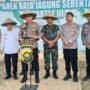 Kapolda Jambi Irjen Pol Krisno H Siregar bersama Gubernur Jambi, Danrem 042/Garuda Putih, Brigjen TNI Heri Purwanto dan Bupati Tanjung Jabung Timur, Dillah Hikmah Sari usai panen raya jagung di Geragai